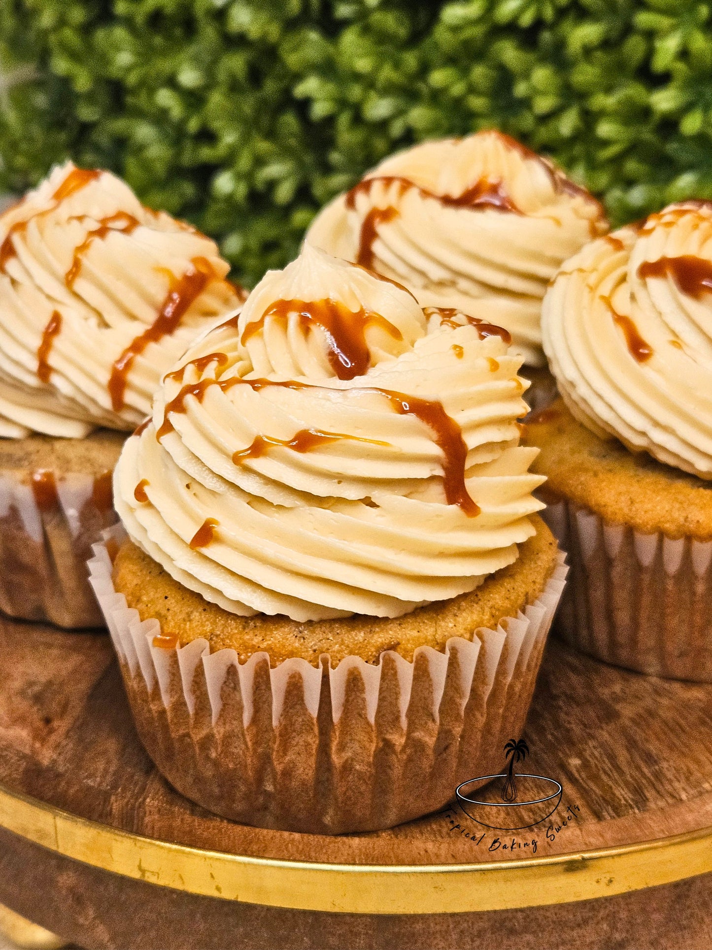 CUPCAKES